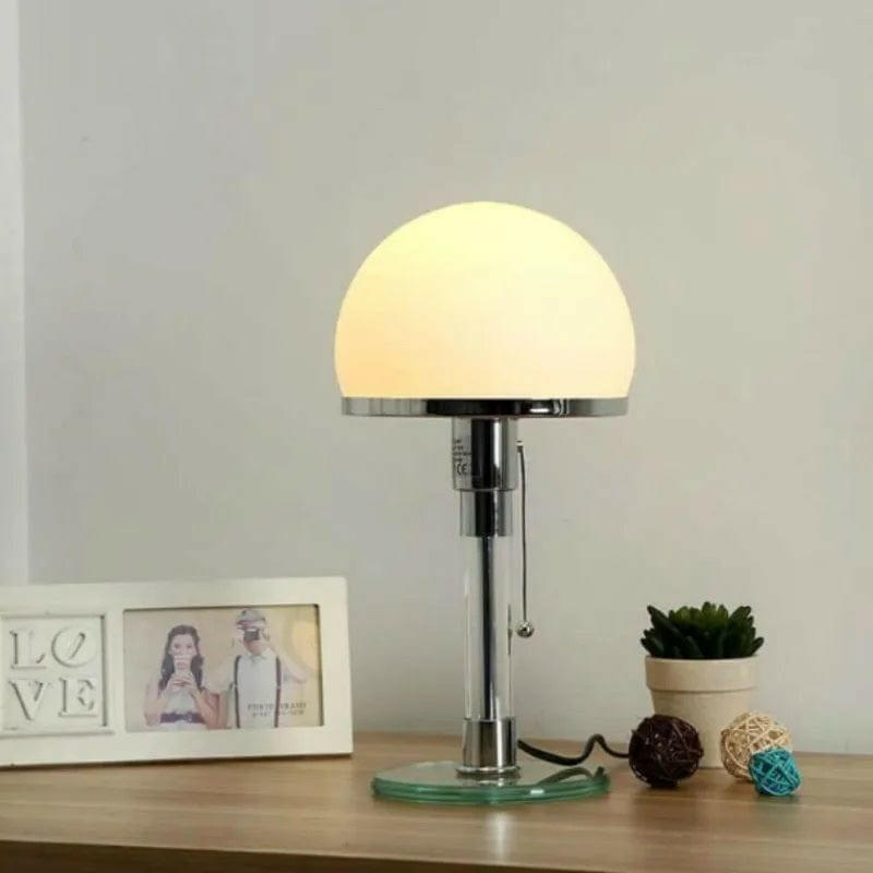 Wilhelm - Minimalist Crystal Table Lamp