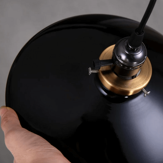 Zelus - Vintage Retro Metal Shade Hanging Lamp | Bright & Plus.